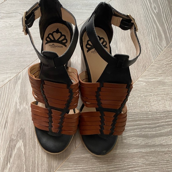 Fergalicious by Fergie Woven Heeled Sandles - Picture 2 of 3